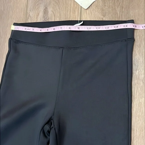 NWT Fabletics Solid Black Atlantis High-Waisted Athletic Leggings Workout Sz L - Picture 10 of 11